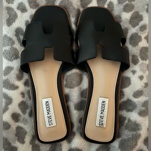 Steve Madden Black Leather Slide Sandals